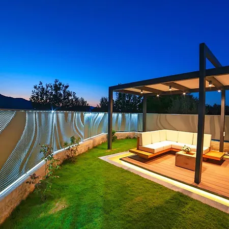 Haus In Mit Privatem Pool Und Panoramablick